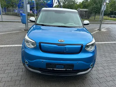 Gebraucht Kia Soul EV Play 80 kW (110 PS) 2016 Blau SUV