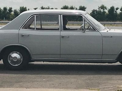 Gebraucht Opel Rekord 90 PS (66 kW) 1967 Limousine