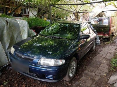 Mazda 323F