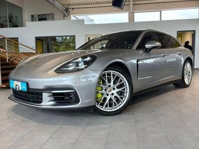 Usado Porsche Panamera Sport Turismo 462 HP (339 kW) 2019 Prateado Sedan