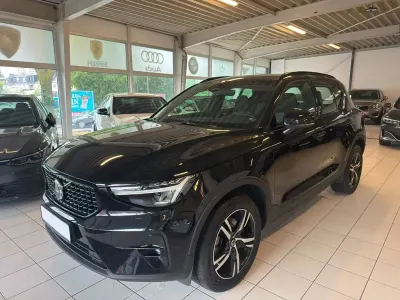 Gebraucht Volvo XC40 Plus 163 PS (119 kW) 2023 Schwarz SUV
