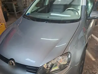 Gebraucht VW Golf VI 80 PS (58 kW) 2011 Braun Kleinwagen