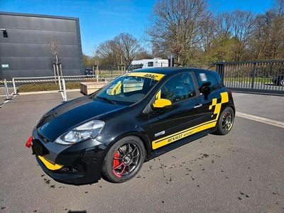 Usata Renault Clio III R.S. 200 CV (147 kW) 2010 Nero Utilitaria
