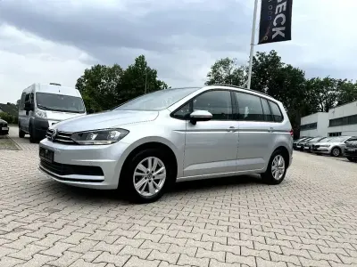 Gebraucht VW Touran Comfortline 150 PS (110 kW) 2021 Silber Van / Kleinbus