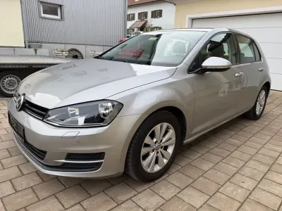 Gebraucht VW Golf VII Comfortline 140 PS (102 kW) 2013 Silber Limousine
