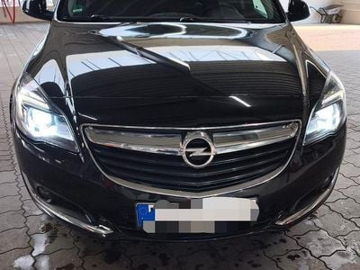 Second-hand Opel Insignia 136 CP (100 kW) 2016 Negru Break