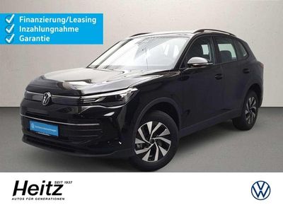 Neu VW Tiguan 204 PS (150 kW) 2025 Grenadillschwarz metallic SUV
