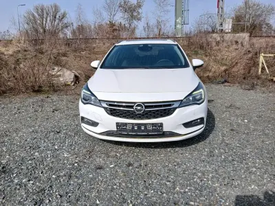 Gebraucht Opel Astra Business 110 PS (80 kW) 2018 Weiß Kombi