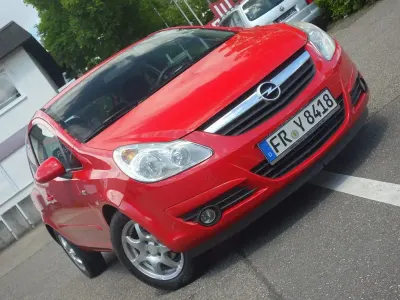 Używany Opel Corsa Catch Me 80 KM (58 kW) 2009 Czerwony Hatchback