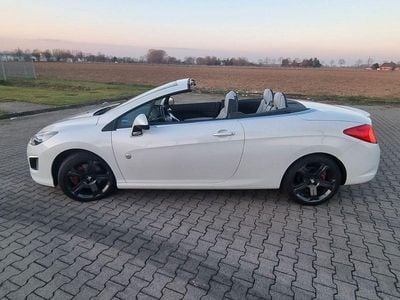 Gebraucht Peugeot 308 CC Roland Garros 163 PS (119 kW) 2012 Weiß Cabrio