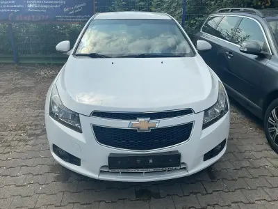 Gebraucht Chevrolet Cruze 127 PS (93 kW) 2012 Weiß Limousine