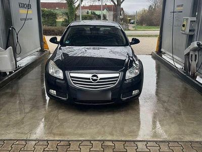 Gebraucht Opel Insignia Sport 220 PS (161 kW) 2010 Limousine