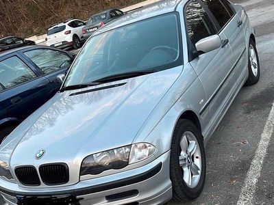 Gebraucht BMW 316 105 PS (77 kW) 2001 Silber Limousine