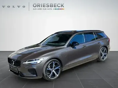 Gebraucht Volvo V60 Plus 455 PS (334 kW) 2024 Grau Kombi
