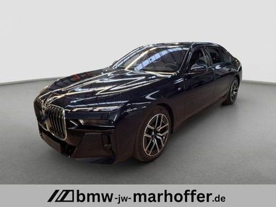 Gebraucht BMW 740 M Sport 286 PS (210 kW) 2025 Carbonschwarz metallic (metallic) Limousine
