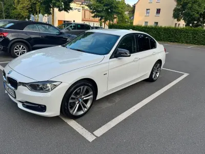 Gebraucht BMW 316 136 PS (100 kW) 2015 Weiß Limousine