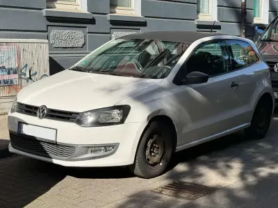 Gebraucht VW Polo Trendline 60 PS (44 kW) 2010 Weiß Kleinwagen