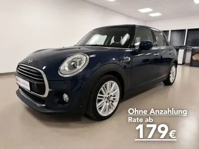Gebraucht Mini Cooper 136 PS (100 kW) 2017 Lapisluxury blue Kleinwagen