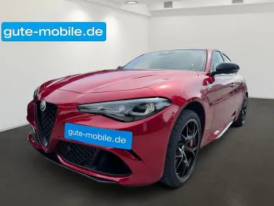 Nouvelle Alfa Romeo Giulia Quadrifoglio 519 ch (381 kW) 2026 Rouge Berline