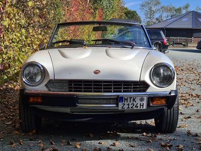 Gebraucht Fiat 124 Spider 105 PS (77 kW) 1981 Weiß Cabrio