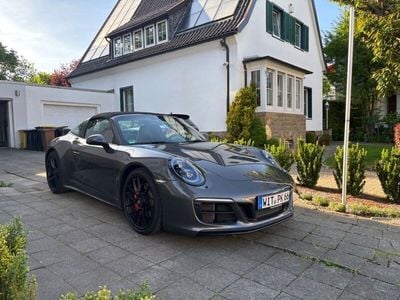 Porsche 911 Targa 4