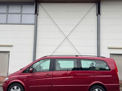 Gebraucht Mercedes Viano 204 PS (150 kW) 2010 Rot Van / Kleinbus
