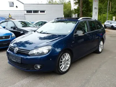 Gebraucht VW Golf VI Match 122 PS (89 kW) 2012 Blau Kombi