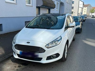 Usado Ford S-MAX S 150 HP (110 kW) 2017 Branco Monovolume