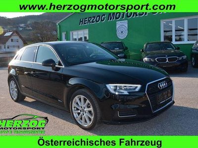 Gebraucht Audi A3 Sport 116 PS (85 kW) 2017 Schwarz Limousine