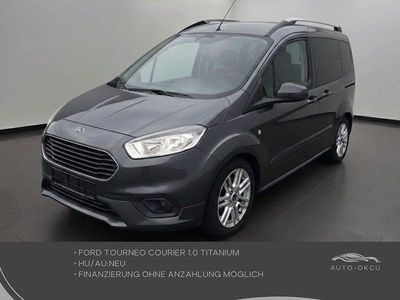 Grau Gebraucht 2019 Ford Tourneo Courier Titanium Van / Kleinbus | 9.990 € (Fairer Preis)