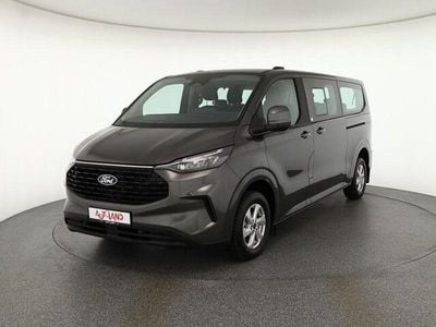 Gebraucht Ford Tourneo 136 PS (100 kW) 2025 Grau Van / Kleinbus
