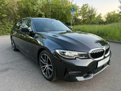Gebraucht BMW 320 Sport Line 190 PS (139 kW) 2021 Schwarz Kombi