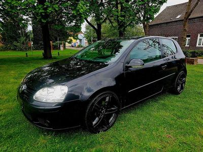 Schwarz Gebraucht 2006 VW Golf Limousine | 2.990 € (Fairer Preis)