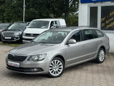 Gebraucht Skoda Superb Exclusive 170 PS (125 kW) 2014 Bezova capuccino Kombi