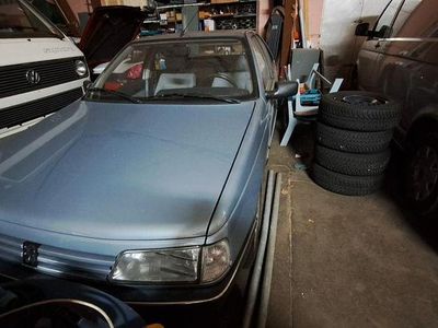 Usado Peugeot 405 109 HP (80 kW) 1989 Azul Sedan