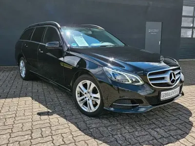 Gebraucht Mercedes E220 170 PS (125 kW) 2015 Schwarz Kombi