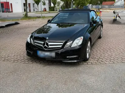 Usado Mercedes E200 Sport 2012 Negro Descapotable