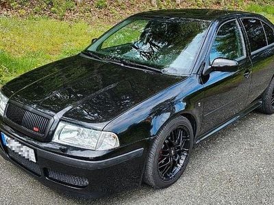 Gebraucht Skoda Octavia RS 179 PS (131 kW) 2001 Schwarz Limousine