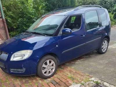 Gebraucht Skoda Roomster Style 70 PS (51 kW) 2009 Blau Van / Kleinbus