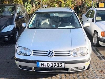 Silber Gebraucht 2005 VW Golf IV Trendline Kombi | 1.390 € (Fairer Preis)