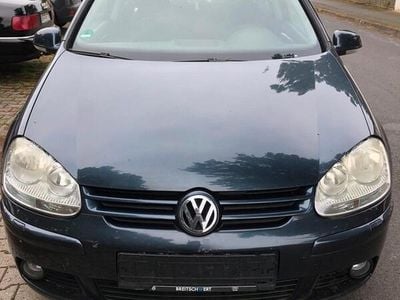 VW Golf V