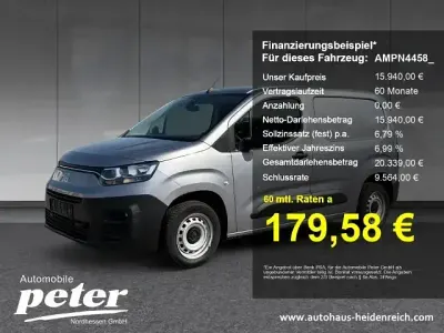 Gebraucht Fiat Doblò 102 PS (75 kW) 2023 Met. grau (metallic) Van / Kleinbus