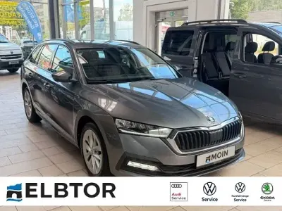 Gebraucht Skoda Octavia Ambition 150 PS (110 kW) 2023 Grau Kombi