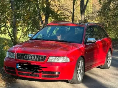 Używany Audi S4 370 KM (272 kW) 2001 Czerwony Kombi
