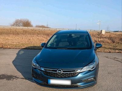 Gebraucht Opel Astra 136 PS (100 kW) 2016 Blau Kombi