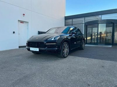 Second-hand Porsche Cayenne Turbo S 680 CP (500 kW) 2021 Negru SUV