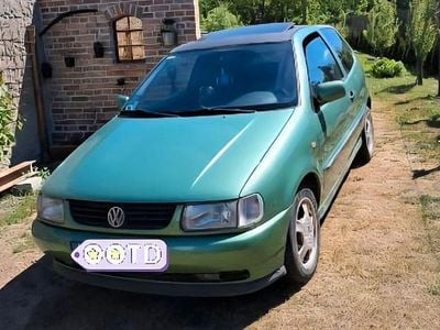VW Polo