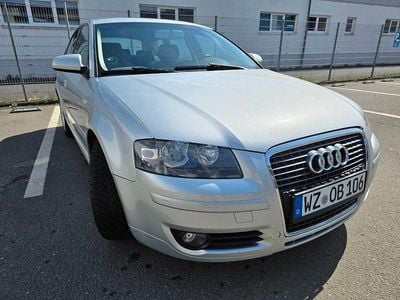 Używany Audi A3 Attraction 102 KM (75 kW) 2005 Szary Hatchback