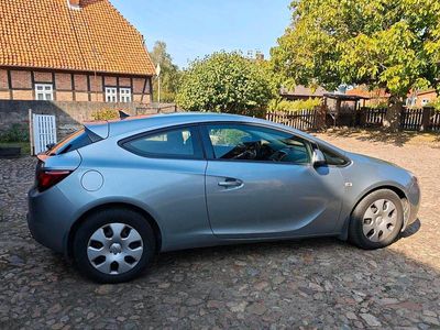 Opel Astra GTC