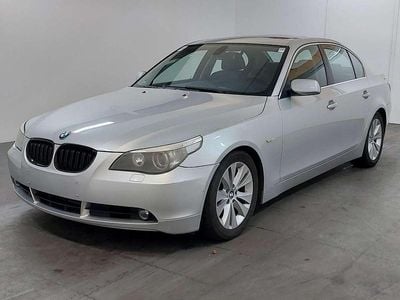BMW 525